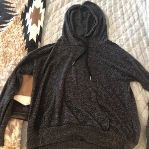 Bevello Hoodie